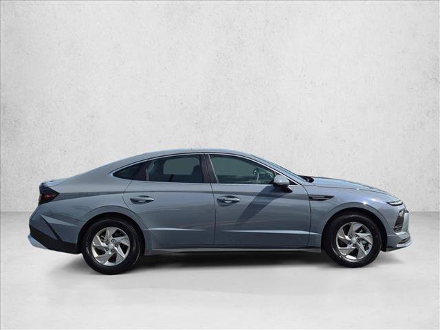 Certified 2026 Hyundai Sonata SE FWD image 4