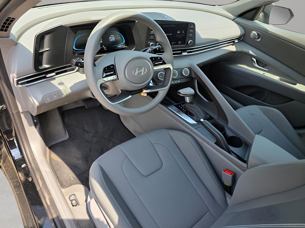 New 2026 Hyundai Elantra SE FWD image 14