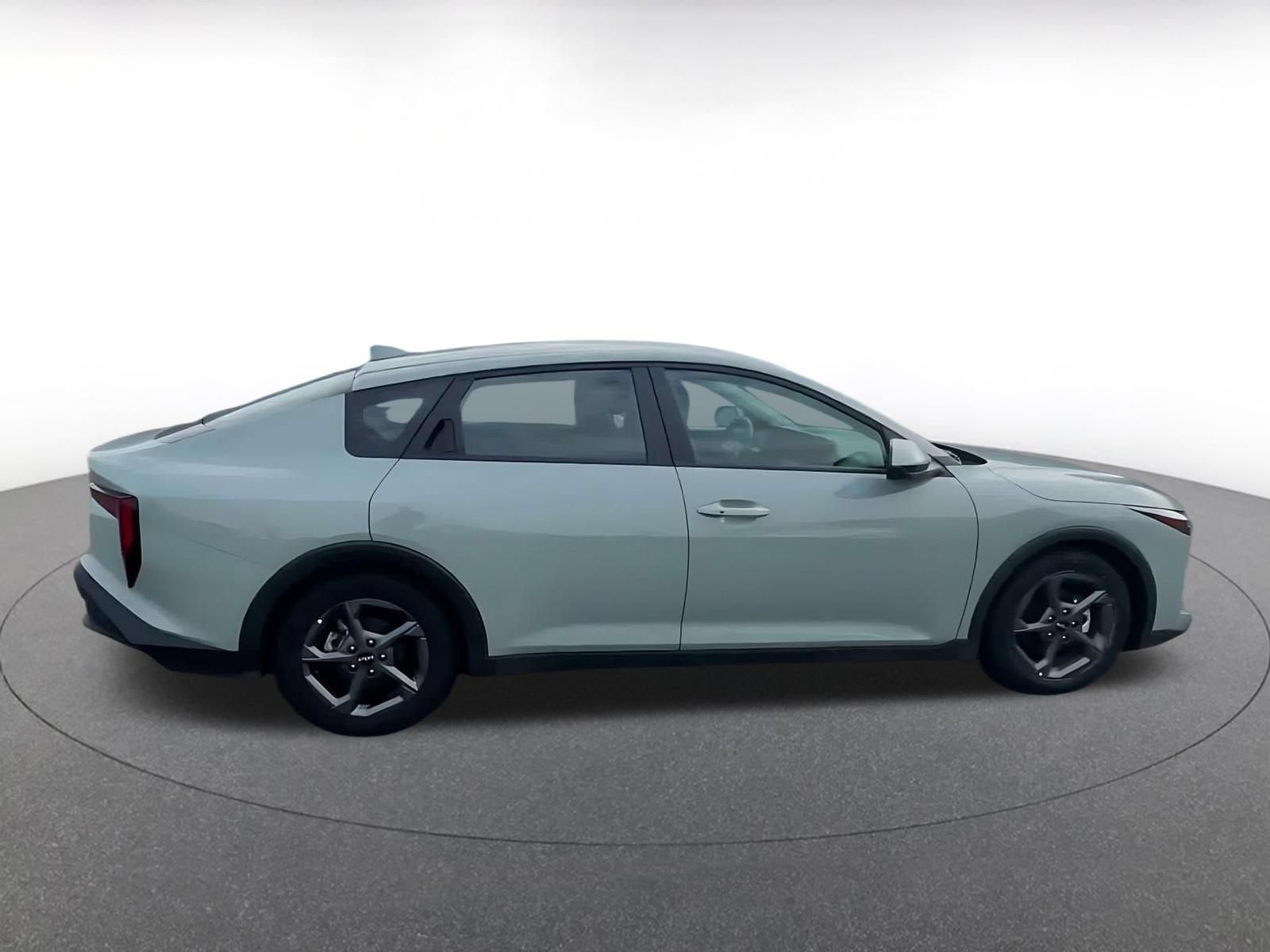 Used 2025 Kia K4 FWD image 15