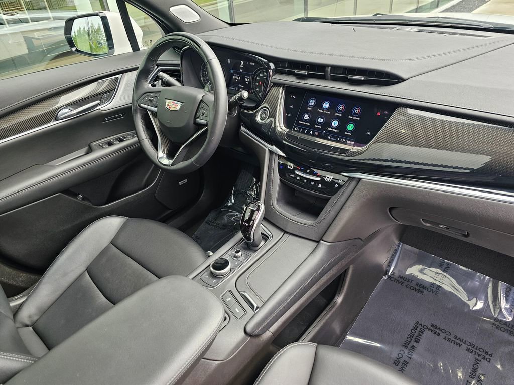 Certified 2022 Cadillac XT6 Sport w/ Technology Package AWD/4WD image 10