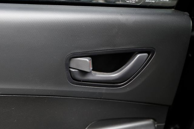 Used 2023 Hyundai Kona SEL image 21