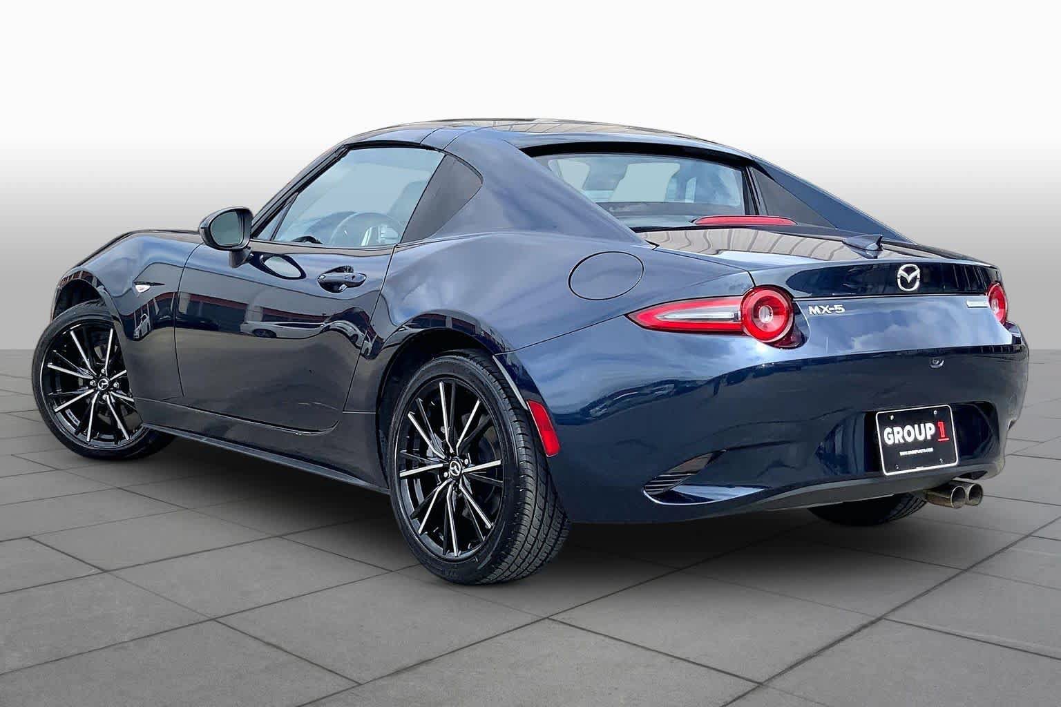 Used 2025 MAZDA MX-5 Miata RF Grand Touring RWD image 10