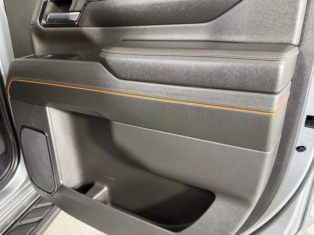 Used 2024 GMC Sierra 2500 AT4 w/ AT4 Premium Plus Package AWD/4WD image 31