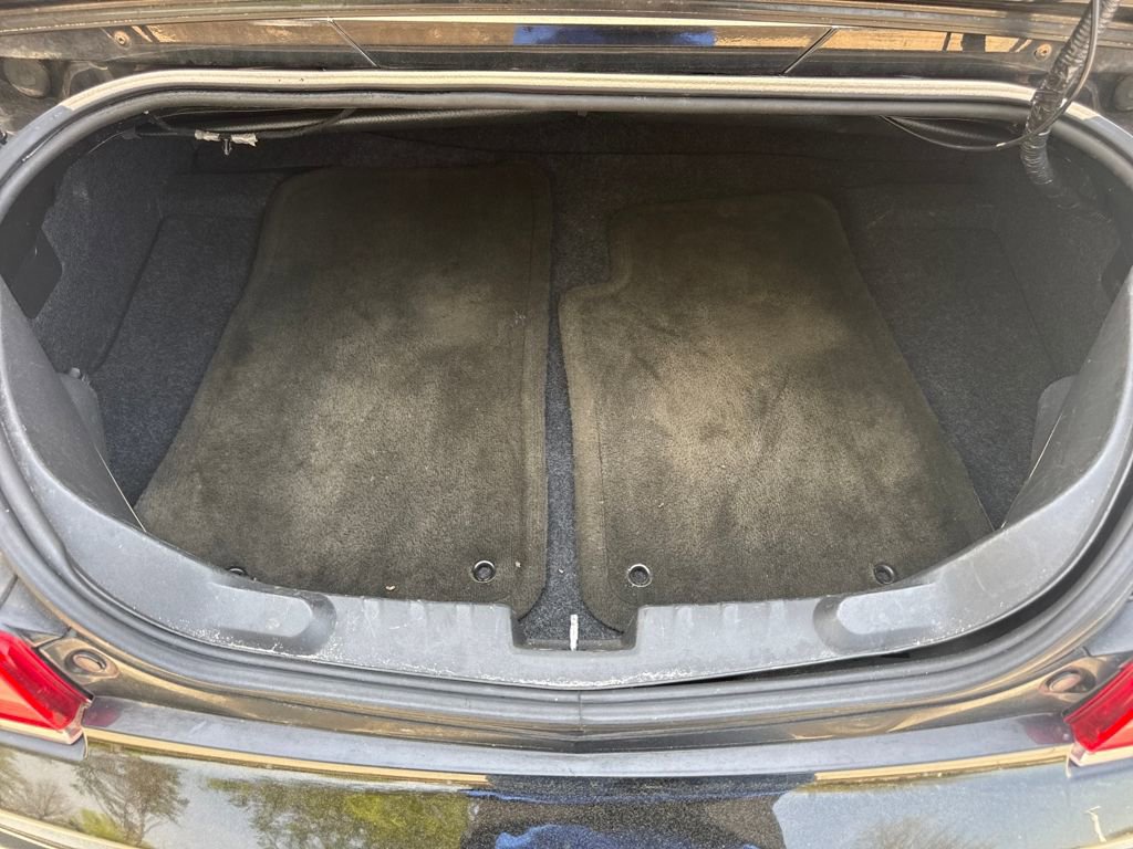 Used 2015 Chevrolet Camaro LT image 27