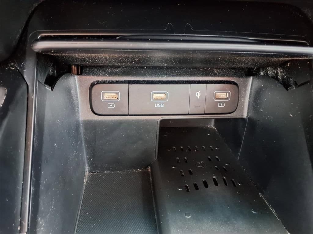 Certified 2022 Kia Sorento EX FWD image 22