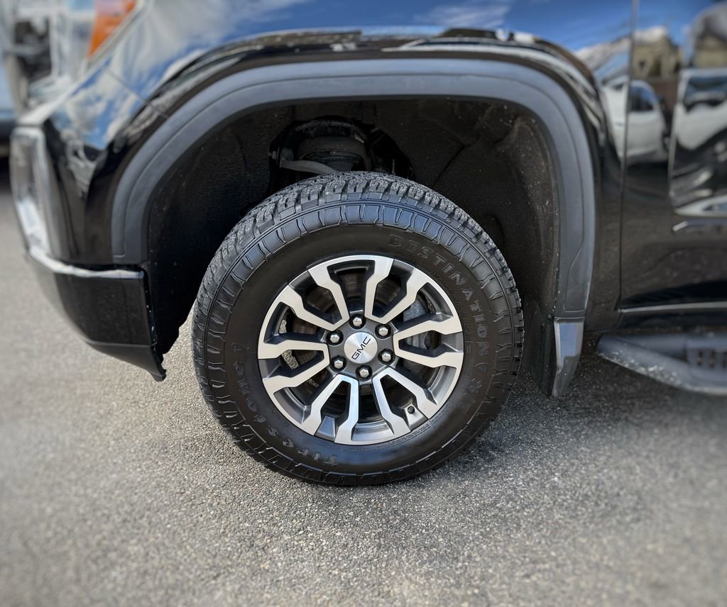 Used 2020 GMC Sierra 1500 AT4 w/ AT4 Premium Package image 17