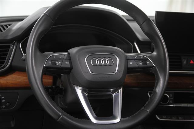Used 2023 Audi Q5 2.0T Premium Plus w/ Premium Plus Package AWD/4WD image 7
