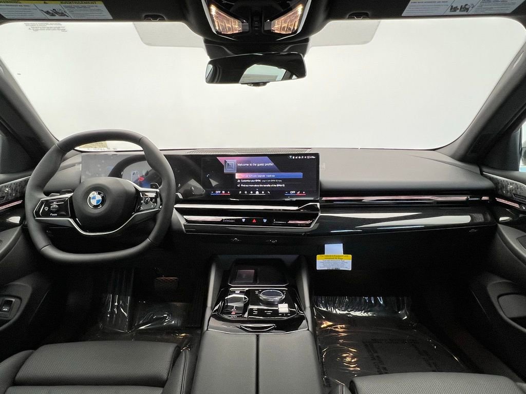 Used 2025 BMW 530i 530i image 11