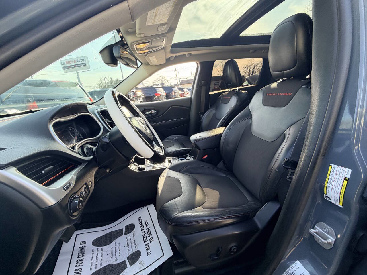 Used 2014 Jeep Cherokee Trailhawk w/ Comfort/Convenience Group image 34