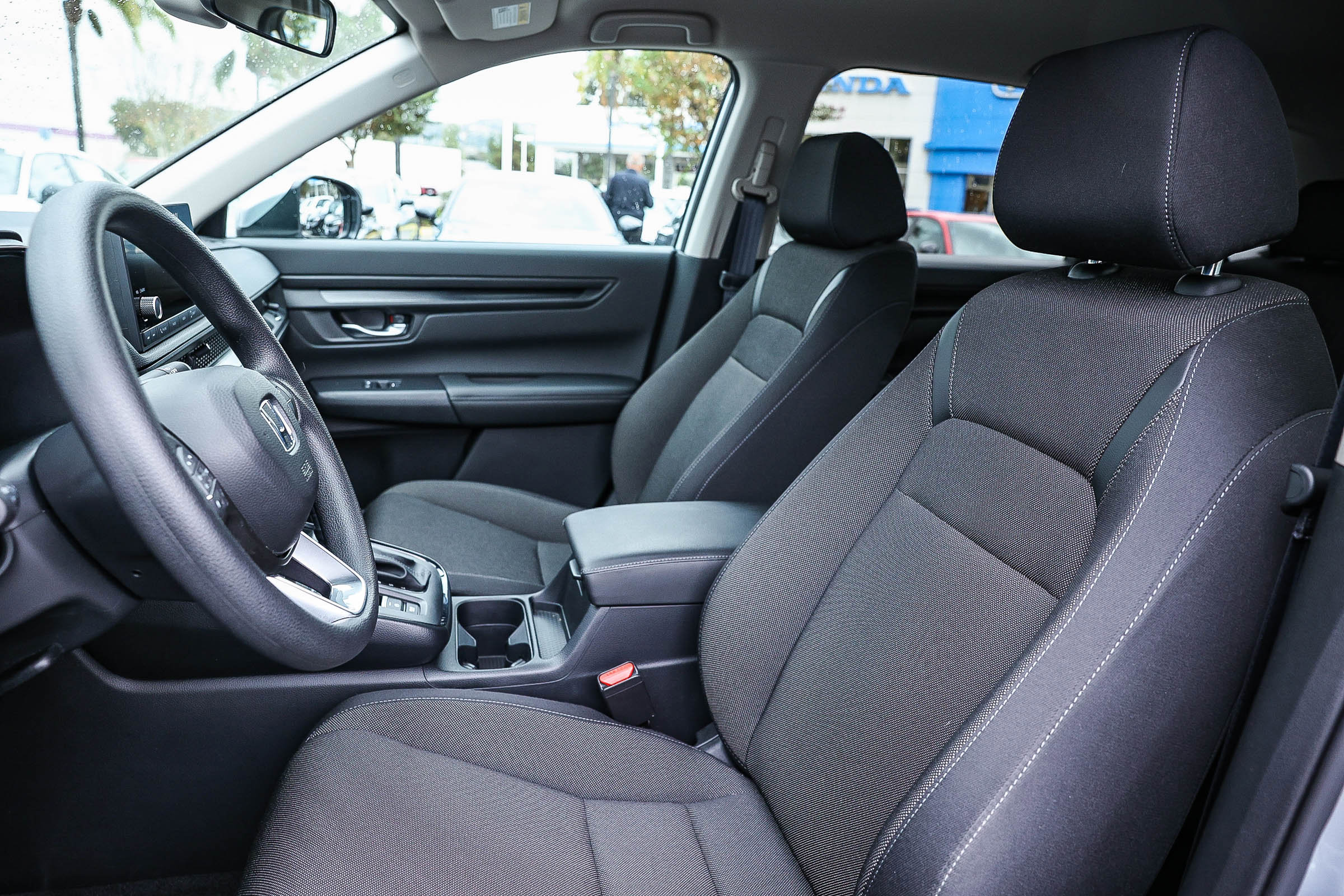 Used 2025 Honda CR-V LX image 24