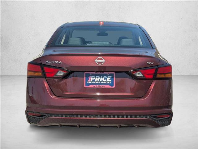 Used 2024 Nissan Altima 2.5 SV image 7