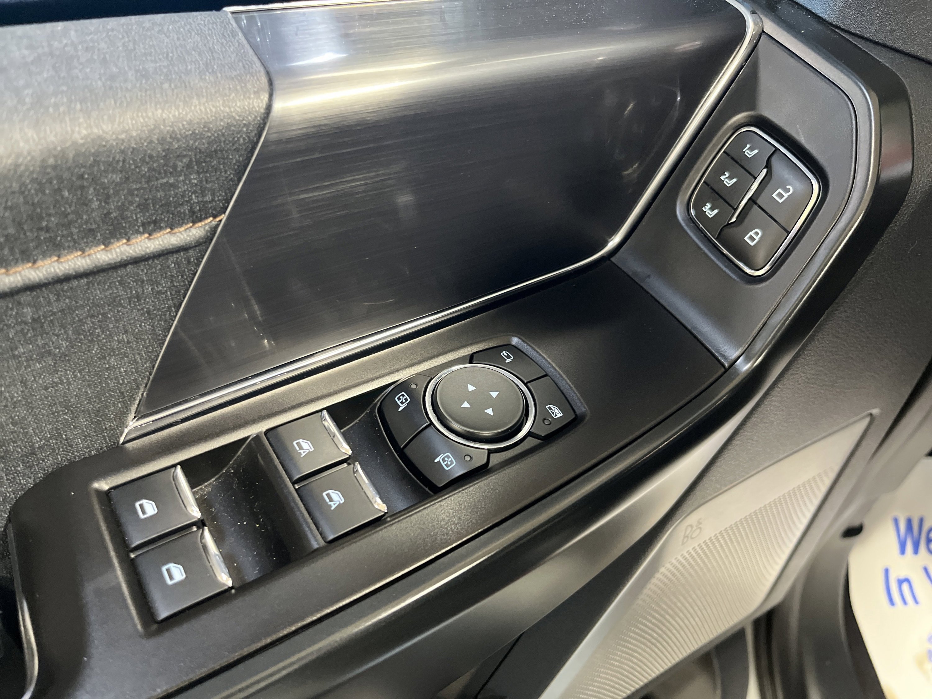 Used 2023 Ford F150 Raptor image 16