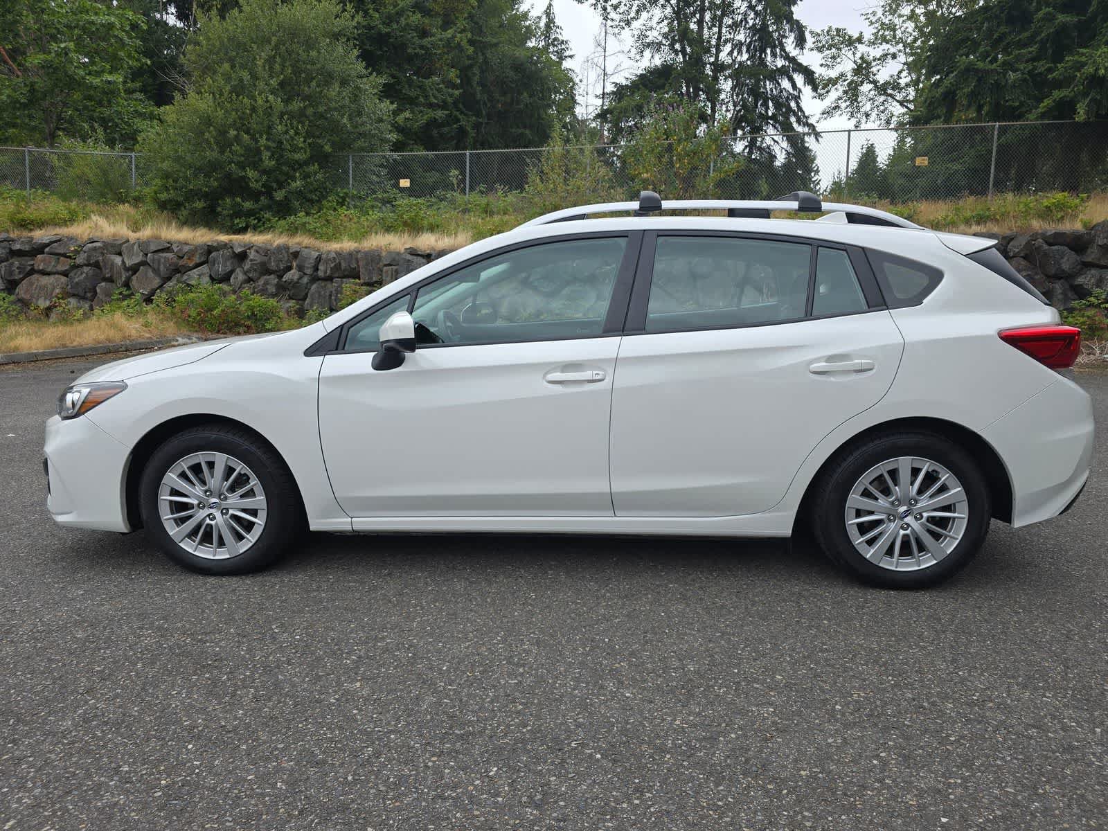 Used 2018 Subaru Impreza 2.0i Premium w/ Popular Package #2 AWD/4WD image 3