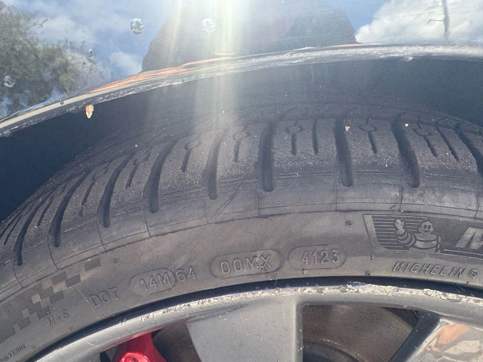 Used 2015 Tesla Model S 70D image 25