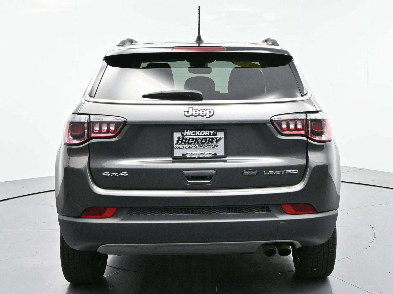 Used 2022 Jeep Compass Limited image 6