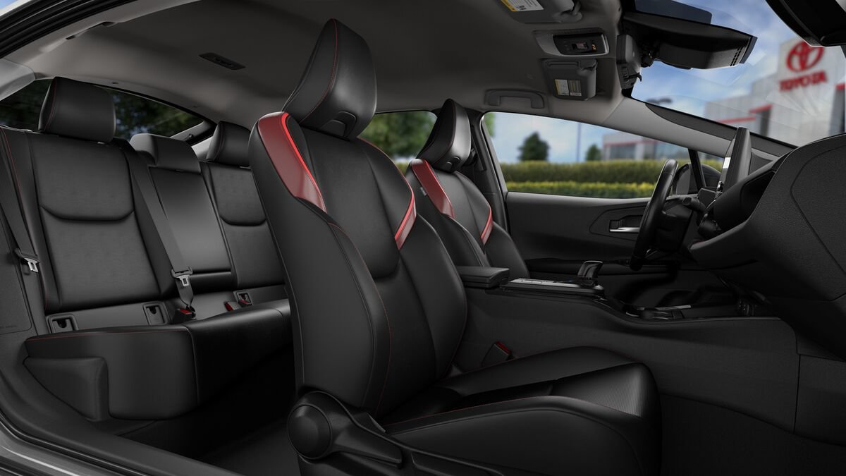 New 2026 Toyota Prius Plug-In Hybrid FWD image 20