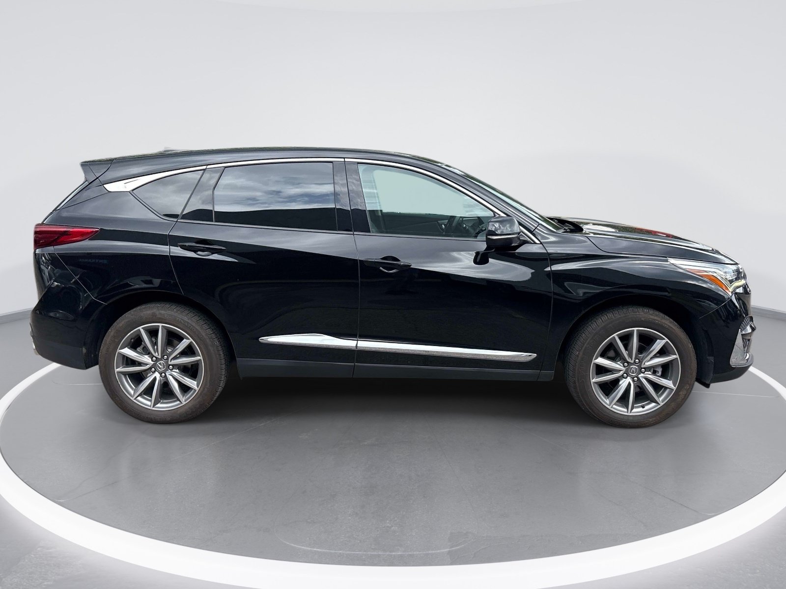 Used 2021 Acura RDX w/ Technology Package AWD/4WD image 9