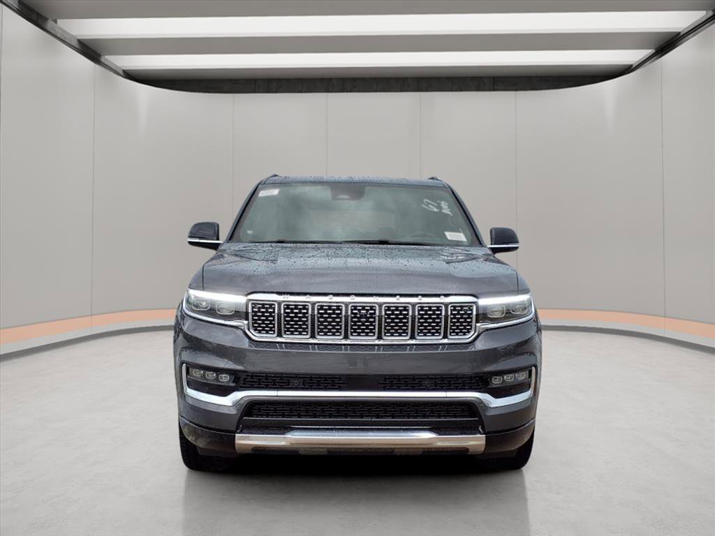 New 2025 Jeep Grand Wagoneer 4WD image 2