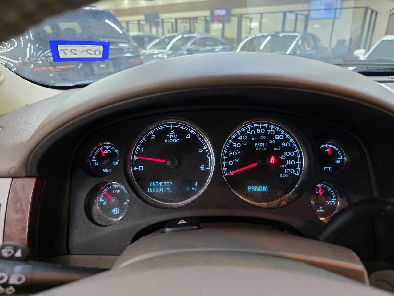 Used 2013 Chevrolet Suburban LT RWD image 30