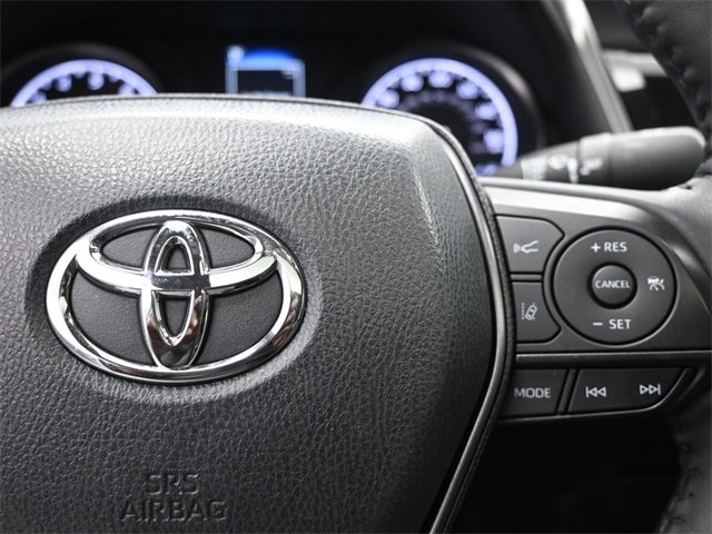 Used 2024 Toyota Camry SE image 14
