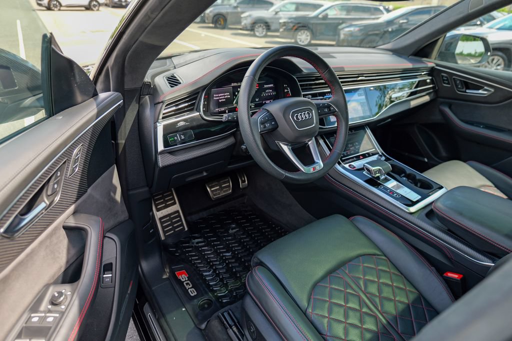 Used 2025 Audi SQ8 Prestige w/ Prestige Package AWD/4WD image 16