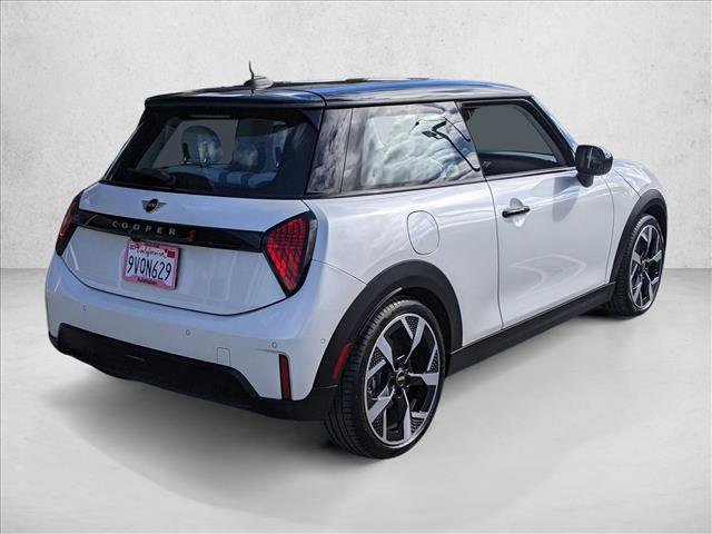 Certified 2025 MINI Cooper S image 5