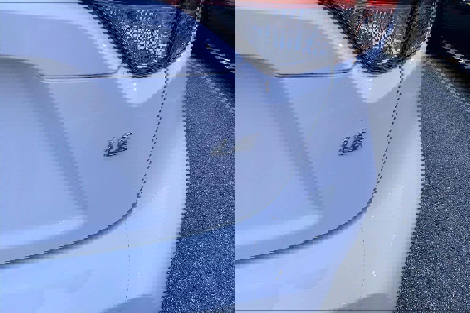 Used 2022 Toyota Corolla LE image 10