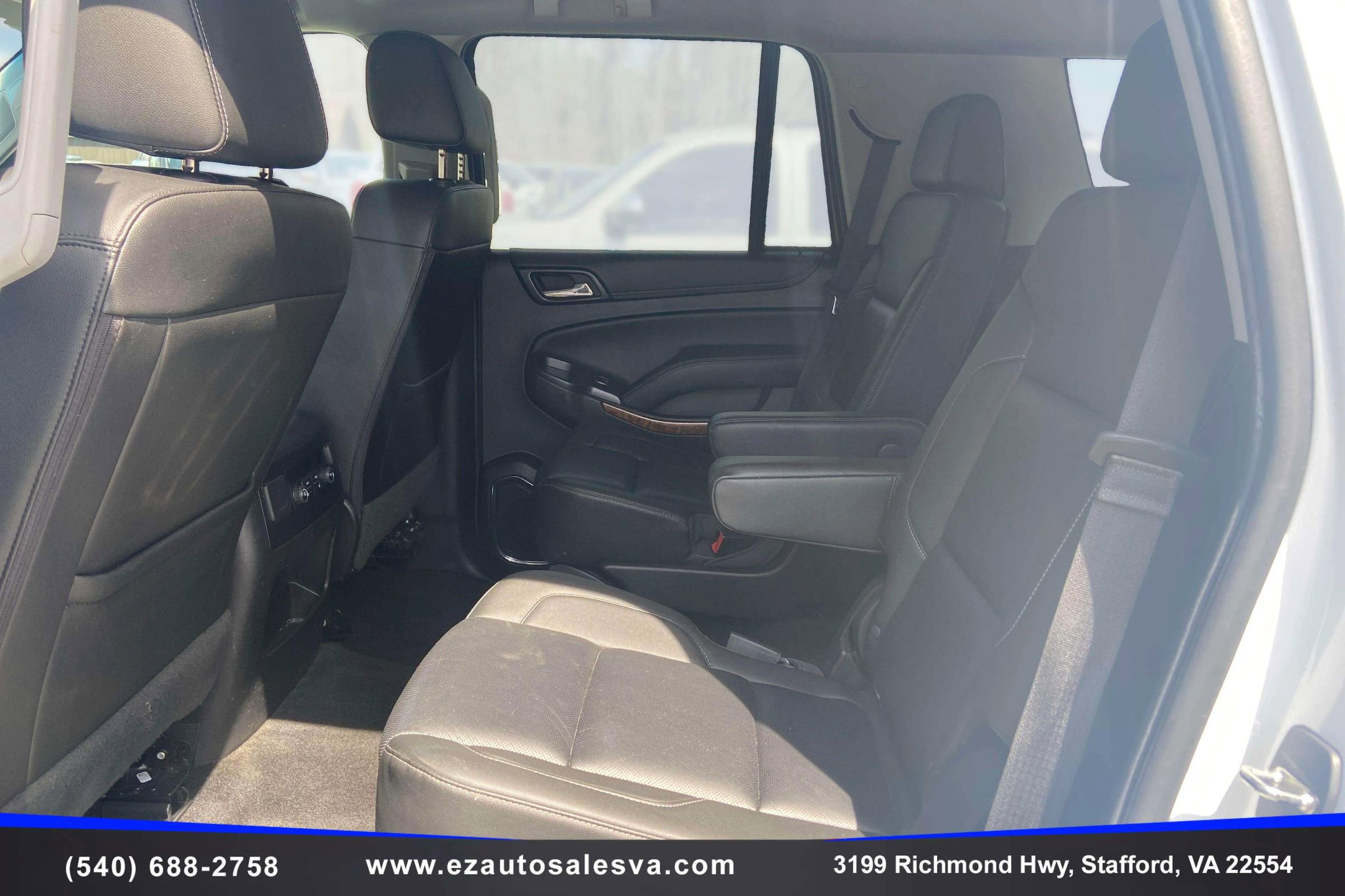 Used 2018 Chevrolet Tahoe Premier w/ RST Edition image 14