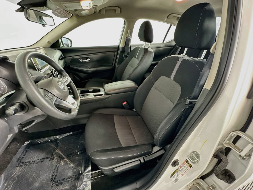 Certified 2023 Nissan Sentra SV FWD image 27