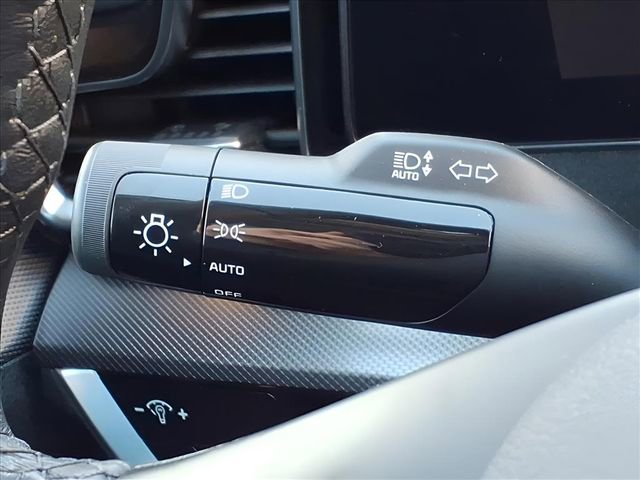 Used 2025 Kia Sportage SX image 33