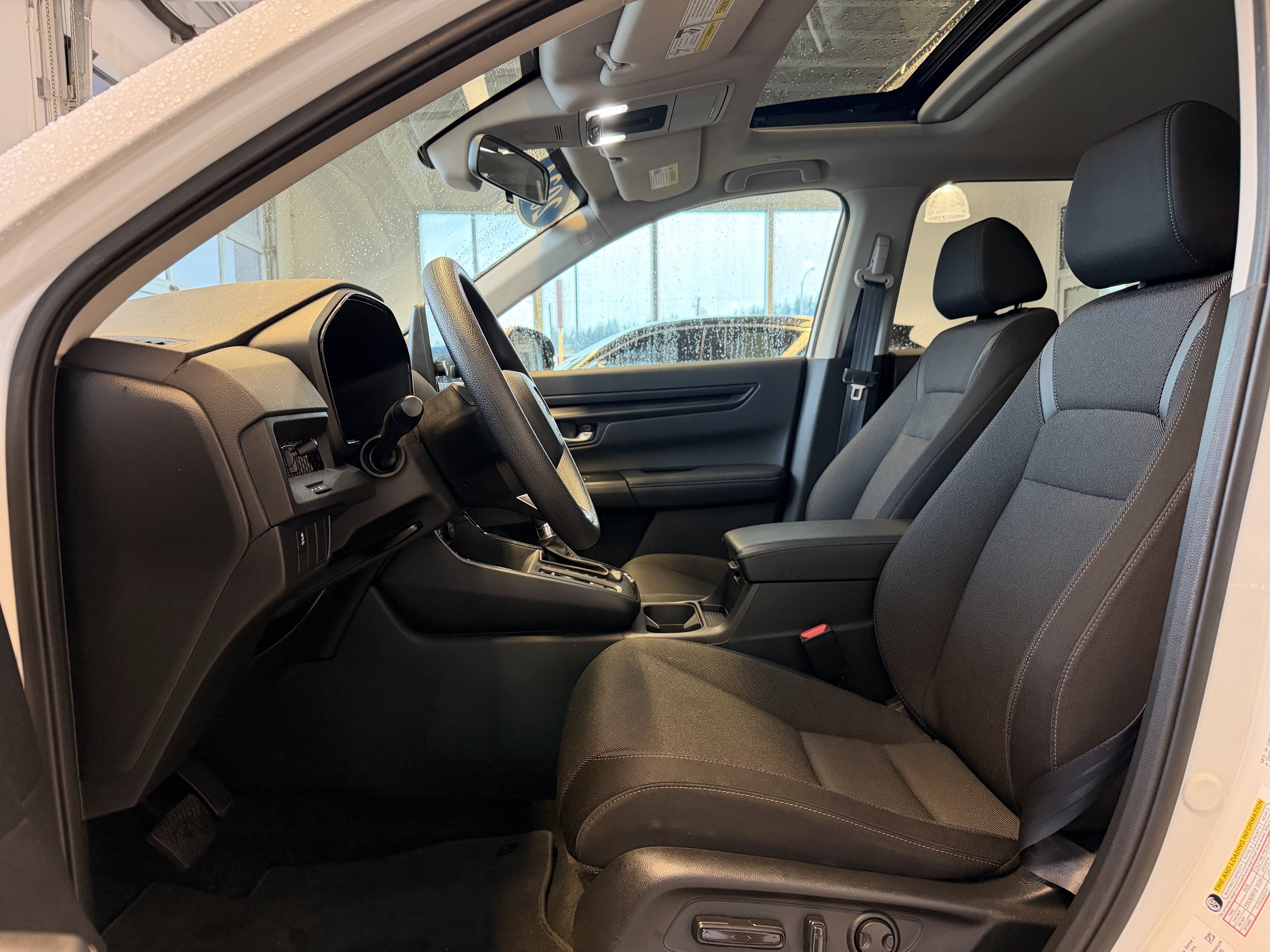 Used 2024 Honda CR-V EX image 8