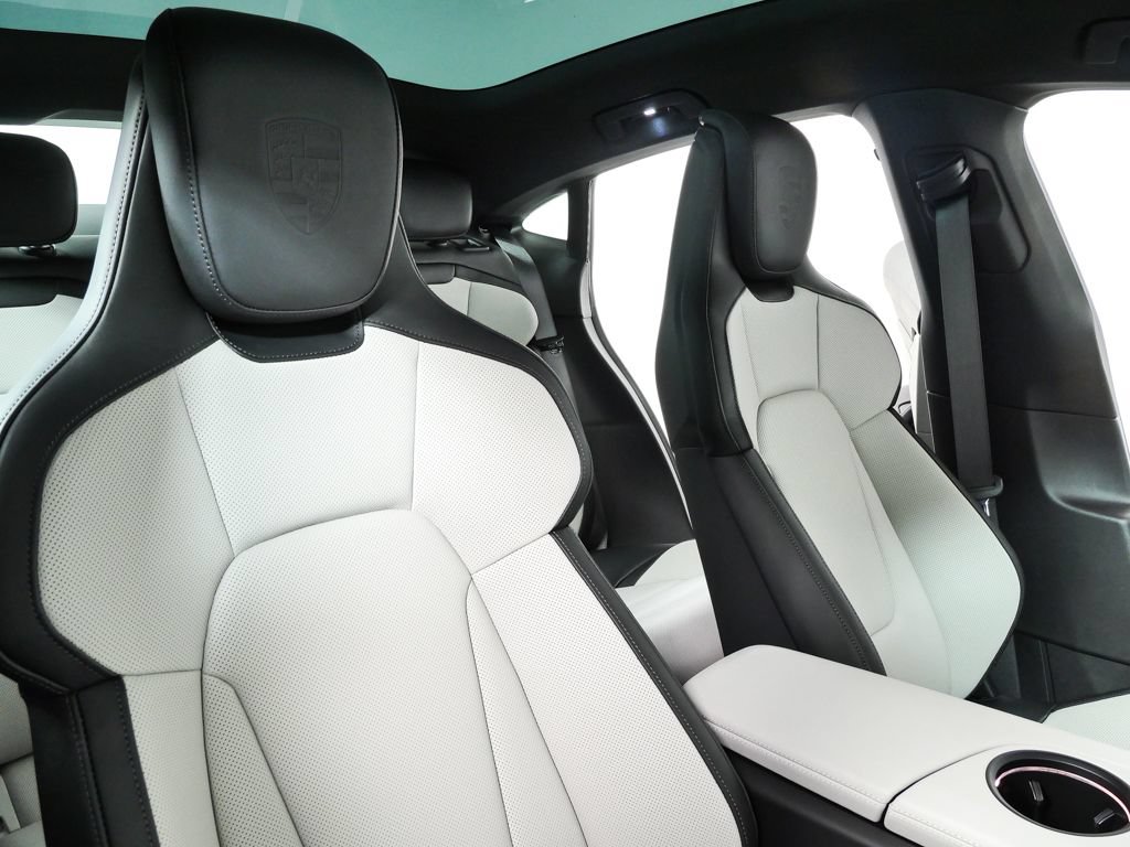 New 2026 Porsche Taycan RWD image 25