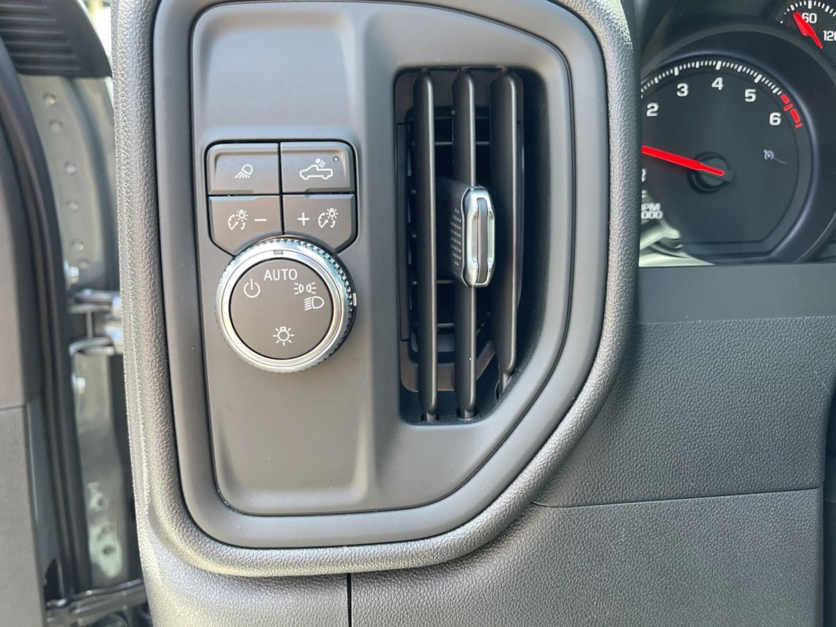 Used 2026 GMC Sierra 1500 Pro w/ Pro Value Package RWD image 23