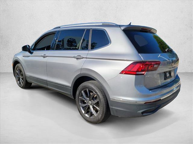 Used 2024 Volkswagen Tiguan SE FWD image 8