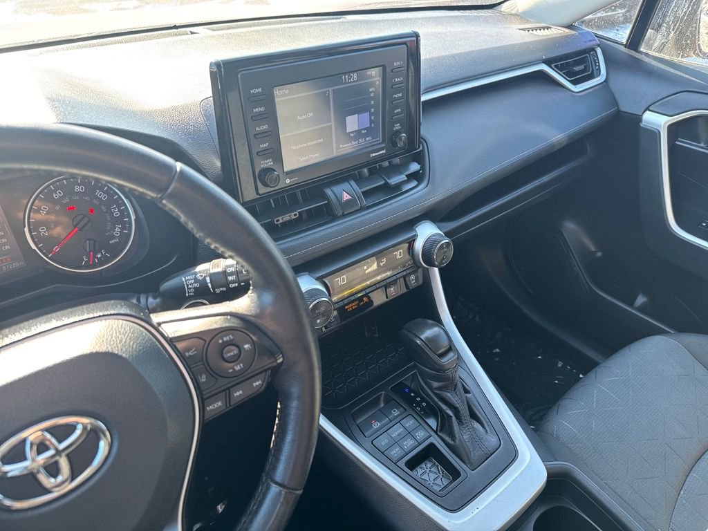 Used 2021 Toyota RAV4 XLE w/ Convenience Package image 21