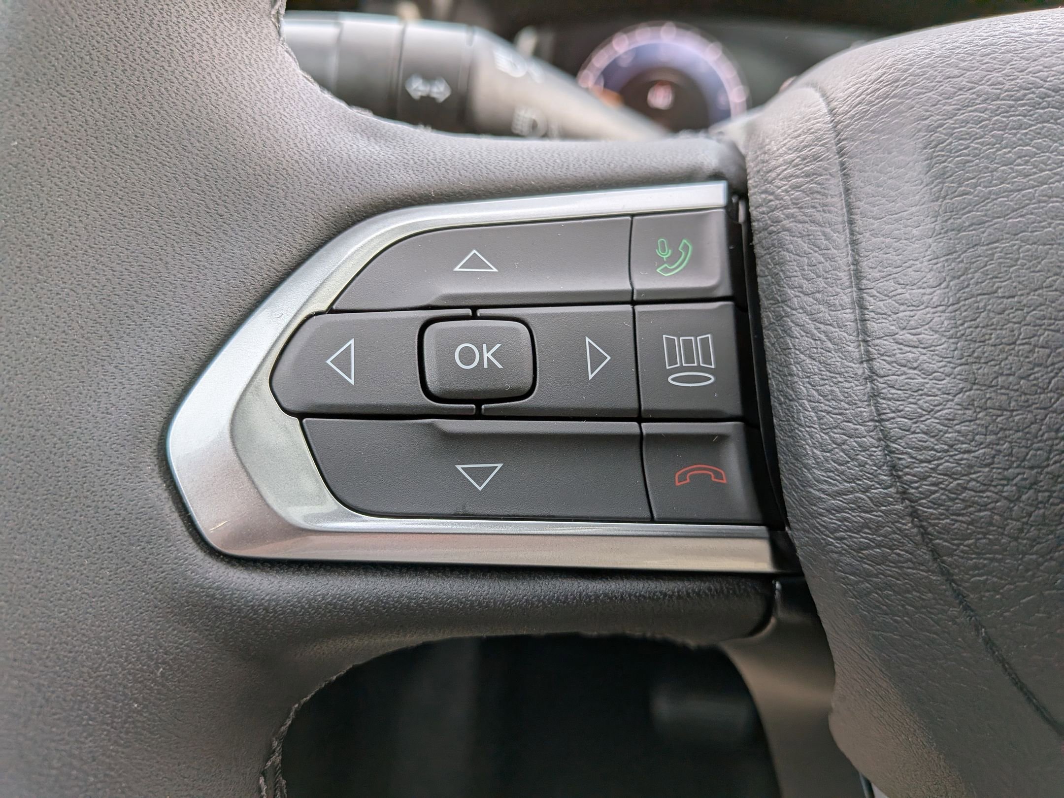 New 2026 Jeep Compass Limited w/ Sun, Sound & Navigation Group image 13