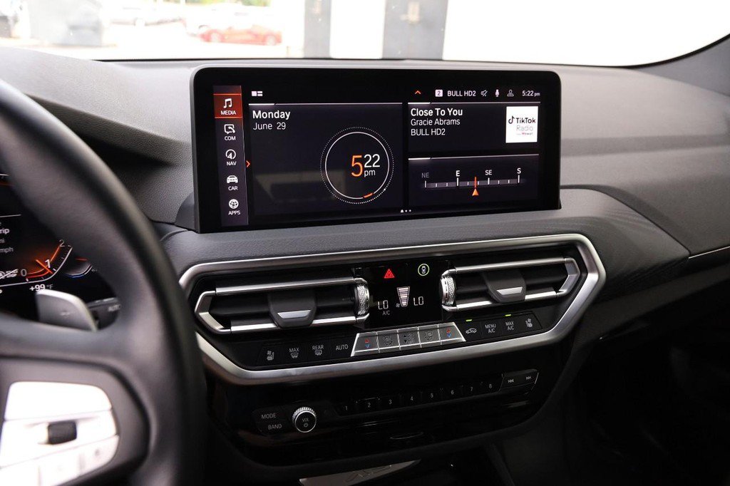Used 2022 BMW X3 xDrive30i w/ Premium Package 2 AWD/4WD image 16