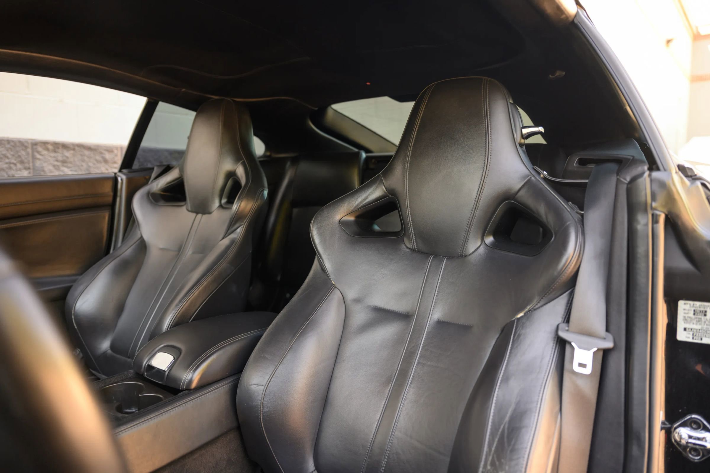 Used 2012 Jaguar XKR R RWD image 31