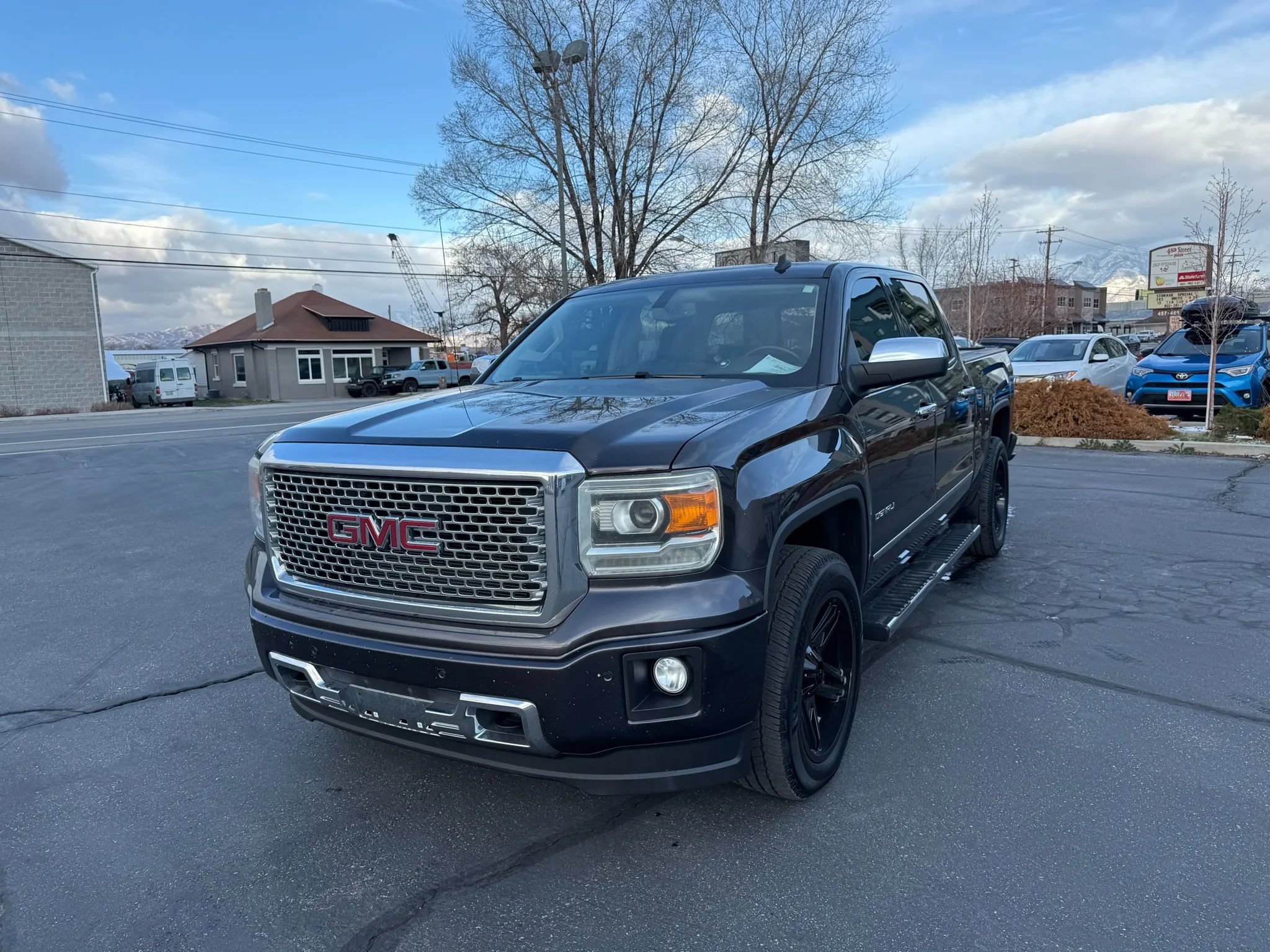 Used 2014 GMC Sierra 1500 Denali w/ Suspension Package, Off-Road AWD/4WD image 1