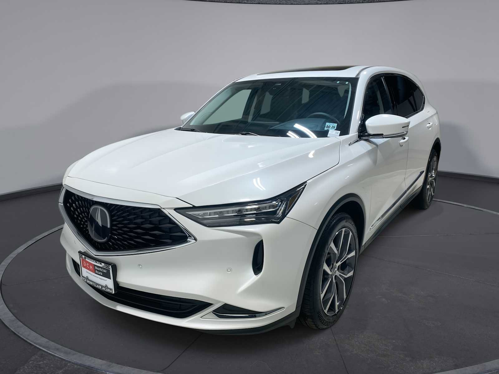 Certified 2024 Acura MDX SH-AWD w/ Technology Package image 1