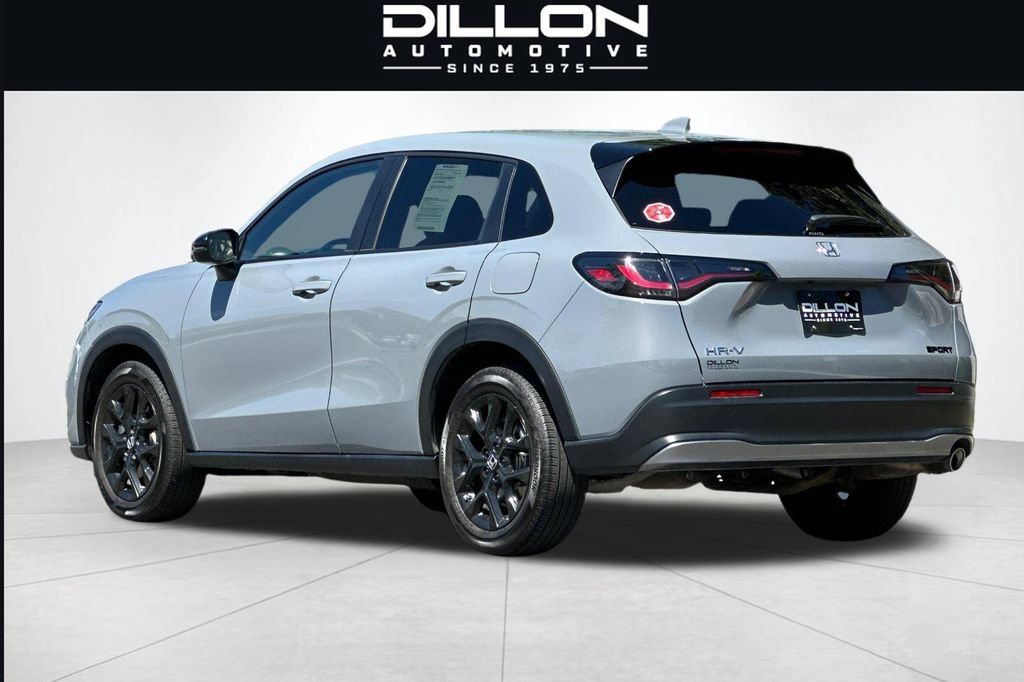 Used 2025 Honda HR-V Sport image 6