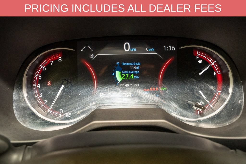 Used 2025 Toyota RAV4 XLE AWD/4WD image 16
