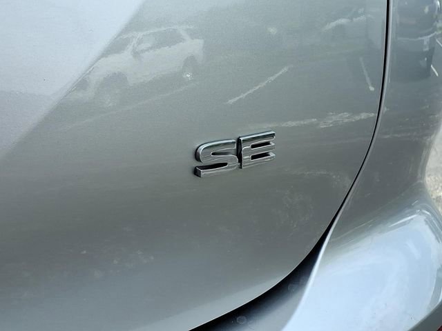 Used 2024 Mitsubishi Outlander AWD image 24