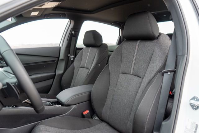 Used 2023 Honda Accord Sport image 12