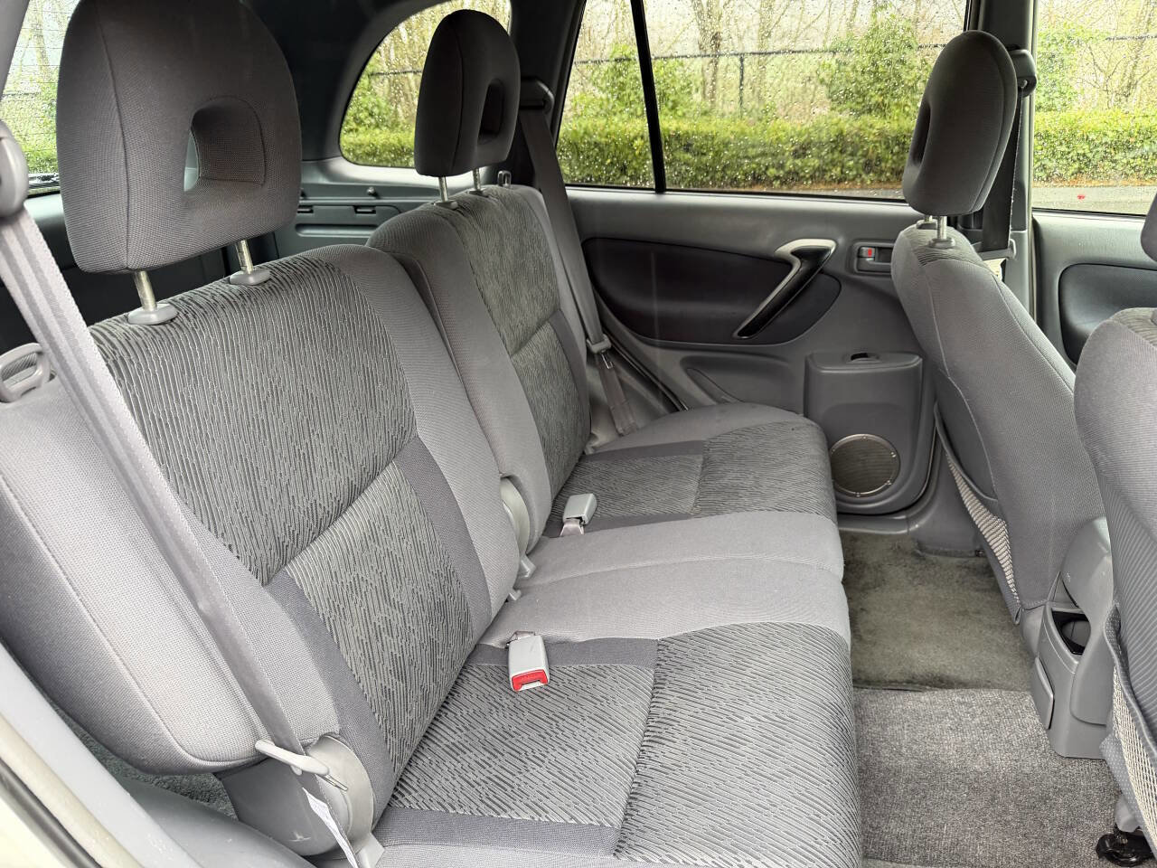 Used 2001 Toyota RAV4 4WD image 26