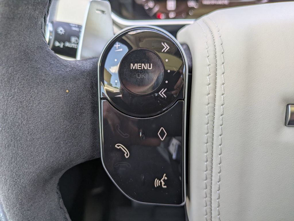 Used 2021 Land Rover Range Rover Sport HST AWD/4WD image 18