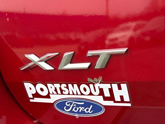 Used 2022 Ford Explorer XLT w/ Equipment Group 202A AWD/4WD image 21