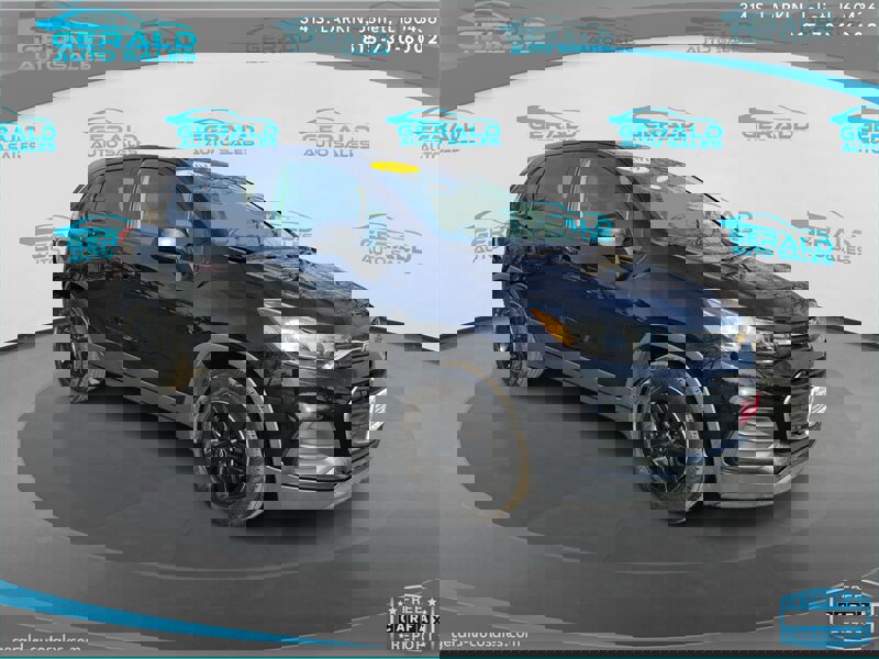 Used 2019 Chevrolet Trax LS w/ Tint and Cruise Package FWD image 9