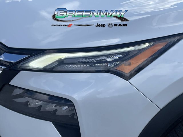 Used 2024 Nissan Rogue SV AWD/4WD image 32