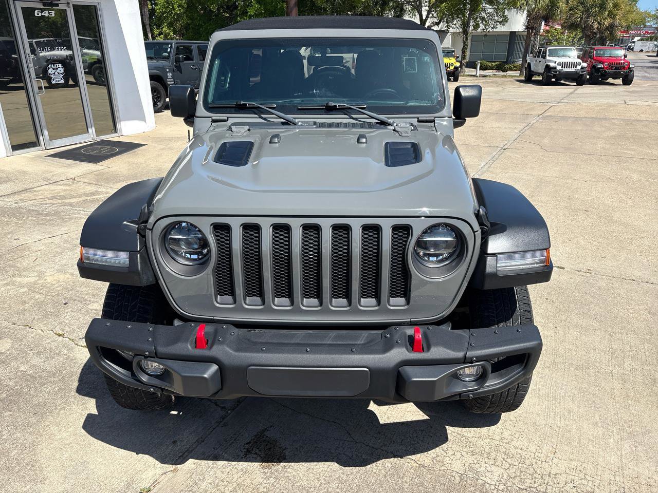 Used 2022 Jeep Wrangler Unlimited Rubicon w/ Steel Bumper Group image 3